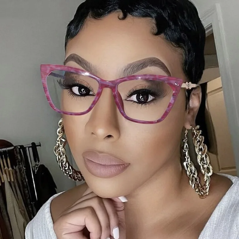 2107 fashion women cat eye glasses frame diamond anti blue light glasses designer retro eyeglasses frame
2107 fashion women cat eye glasses frame diamond anti blue light glasses designer retro eyeglasses frame