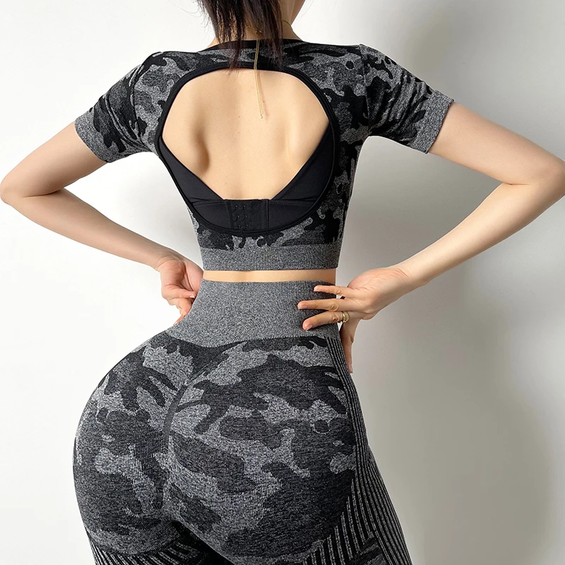 custom logo women two Piece yoga bra sets Yellow Sport Leggings bra crop top tights Camouflage women joggers sets For Women
custom logo women two Piece yoga bra sets Yellow Sport Leggings bra crop top tights Camouflage women joggers sets For Women