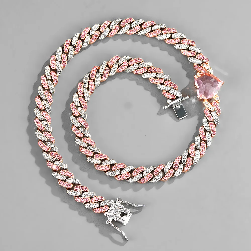 Fashion Popular Two Color Peach Heart Hip Hop Cuban Chain Alloy Color Rhinestone Trend Jewelry
Fashion Popular Two Color Peach Heart Hip Hop Cuban Chain Alloy Color Rhinestone Trend Jewelry