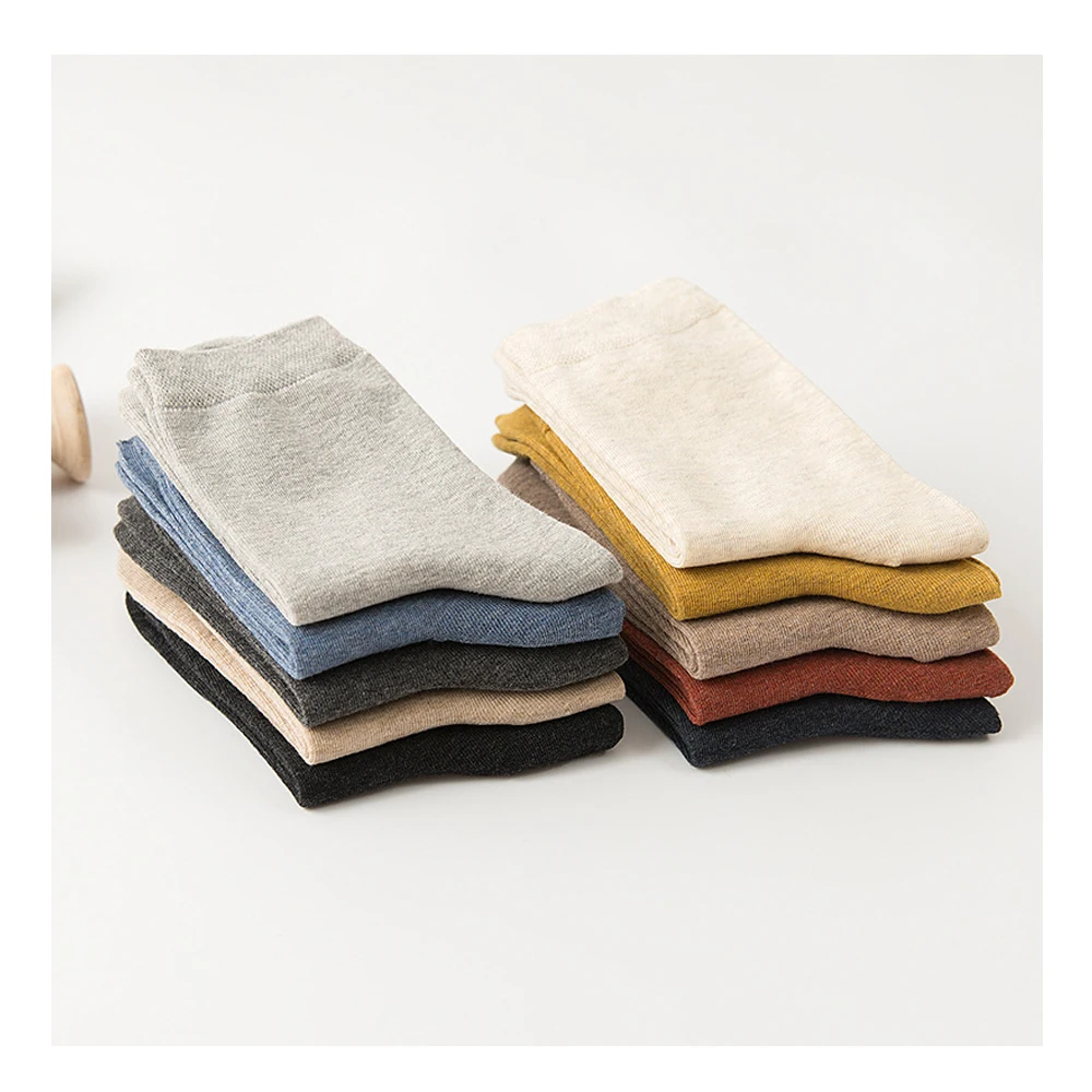 Latest Customize high quaity Letter Design Unisex Mens Meias Cotton Socks, Customized colors
Latest Customize high quaity Letter Design Unisex Mens Meias Cotton Socks, Customized colors