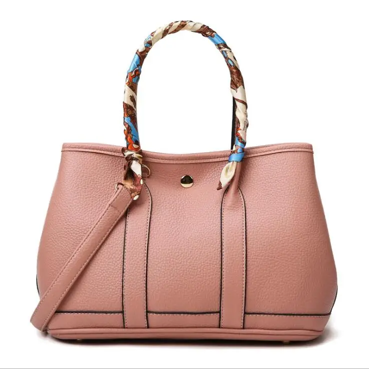 High Cost Performance Large Capacity Ladies Single Shoulder Bag PU Fashion Polyester Handbags Summer
High Cost Performance Large Capacity Ladies Single Shoulder Bag PU Fashion Polyester Handbags Summer