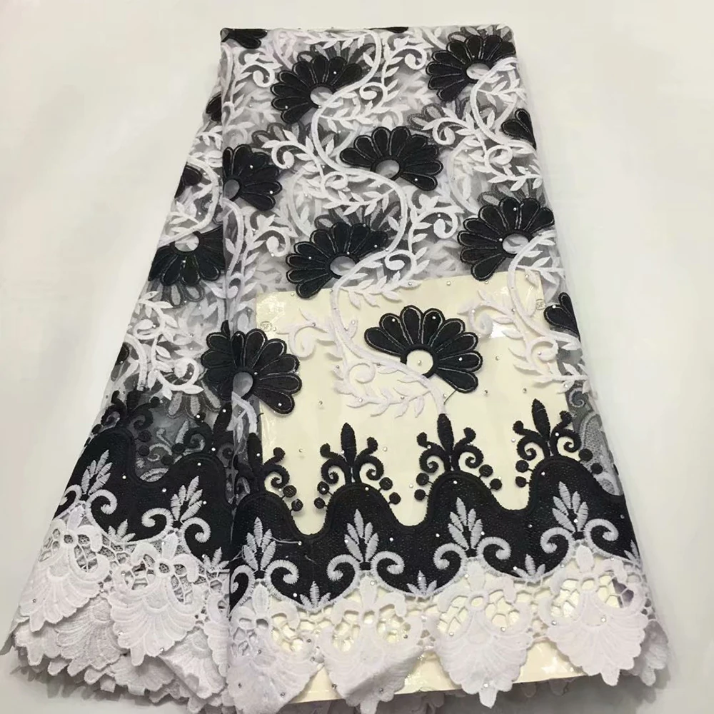 New arrival French Cord lace fabric with stones Sinya Handmade Embroidery Guipure lace fabric for Dress
New arrival French Cord lace fabric with stones Sinya Handmade Embroidery Guipure lace fabric for Dress