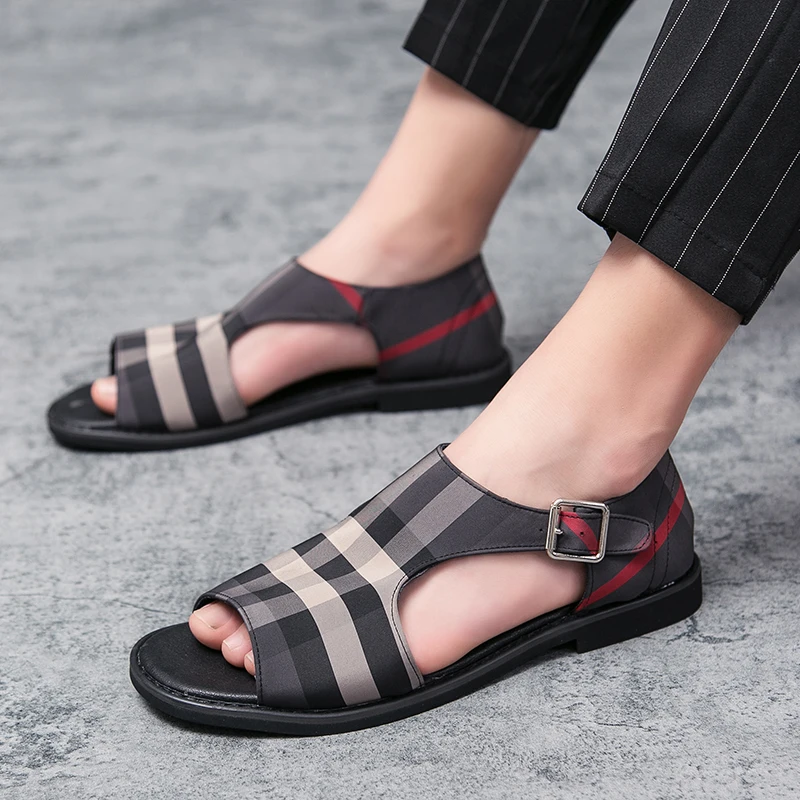 Plus Size Leather Sandals Summer Man Beach Shoes Outdoor Casual Shoes Anti-skidding High Quality Sandals for Men, Black blue
Plus Size Leather Sandals Summer Man Beach Shoes Outdoor Casual Shoes Anti-skidding High Quality Sandals for Men, Black blue