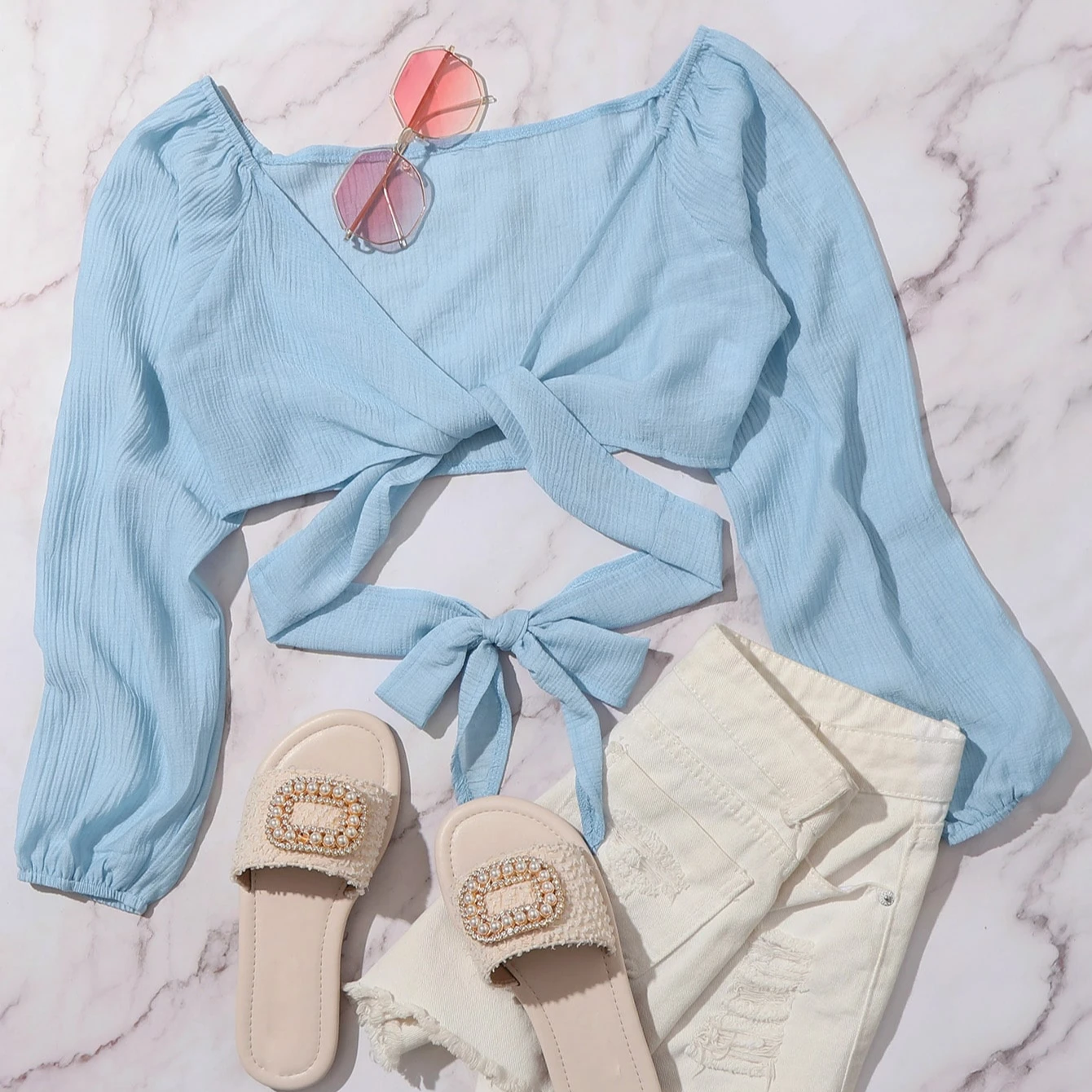 Shein Ladies Blue Color Flocking Dot Chiffon Crop Tops Slim Waist Short Blouse Girls' Shirts Women Clothing
Shein Ladies Blue Color Flocking Dot Chiffon Crop Tops Slim Waist Short Blouse Girls' Shirts Women Clothing