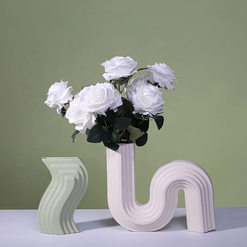 Nordic Luxury Geometric Ceramic Vase Ornament Modern Stylish Household Home Deco Ceramic Crafts
Nordic Luxury Geometric Ceramic Vase Ornament Modern Stylish Household Home Deco Ceramic Crafts