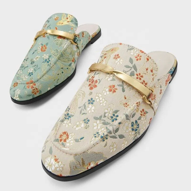 2021 new fashion dance girl custom ladies dress other metal embroidered floral Muller women's half pack slippers casual shoes
2021 new fashion dance girl custom ladies dress other metal embroidered floral Muller women's half pack slippers casual shoes
