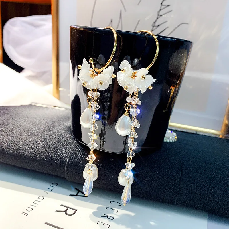 925 silver needle asymmetric earrings female pearl tassel earrings temperament long drop flower earrings
925 silver needle asymmetric earrings female pearl tassel earrings temperament long drop flower earrings