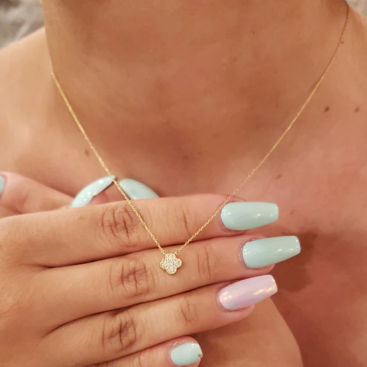 Hot sale 925 sterling silver gold plated CZ clover pendant necklace
Hot sale 925 sterling silver gold plated CZ clover pendant necklace