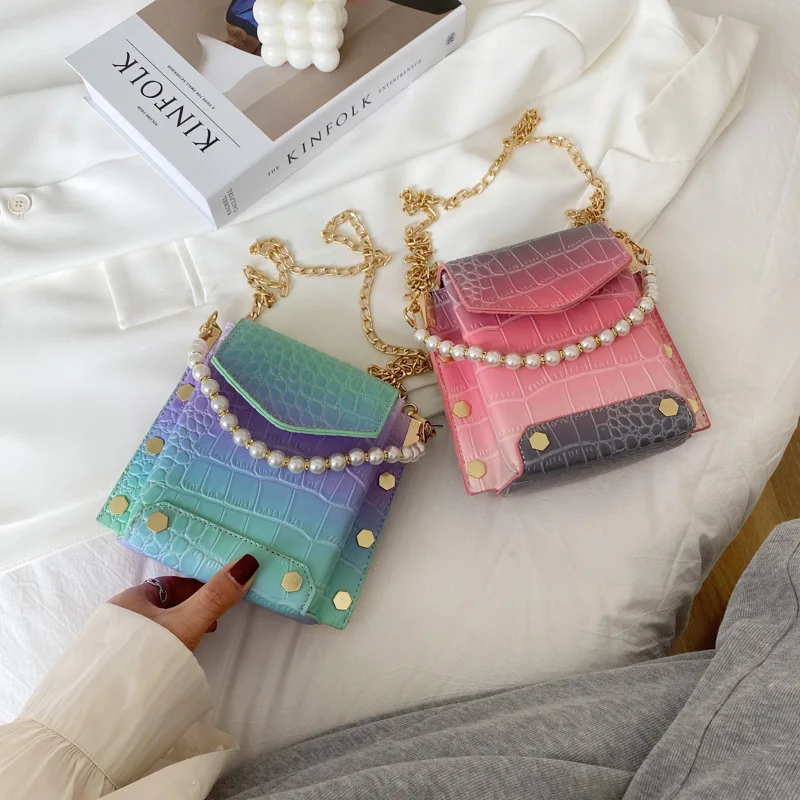 2021 new European and American retro crocodile fashion pearl handbag chain one-shoulder bag small square bag, Picture
2021 new European and American retro crocodile fashion pearl handbag chain one-shoulder bag small square bag, Picture