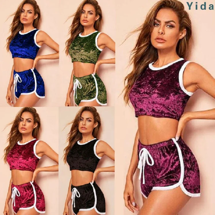 Comfortable tank top and shorts set velvet sleeping shorts home wear clothes for woman sexy underwear
Comfortable tank top and shorts set velvet sleeping shorts home wear clothes for woman sexy underwear