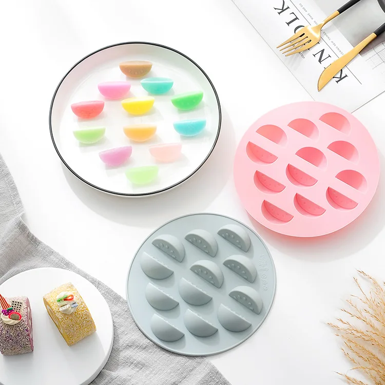 Creative watermelon shape silicone chocolate cake mold ice tray mold candy baking mold, 2 colors
Creative watermelon shape silicone chocolate cake mold ice tray mold candy baking mold, 2 colors