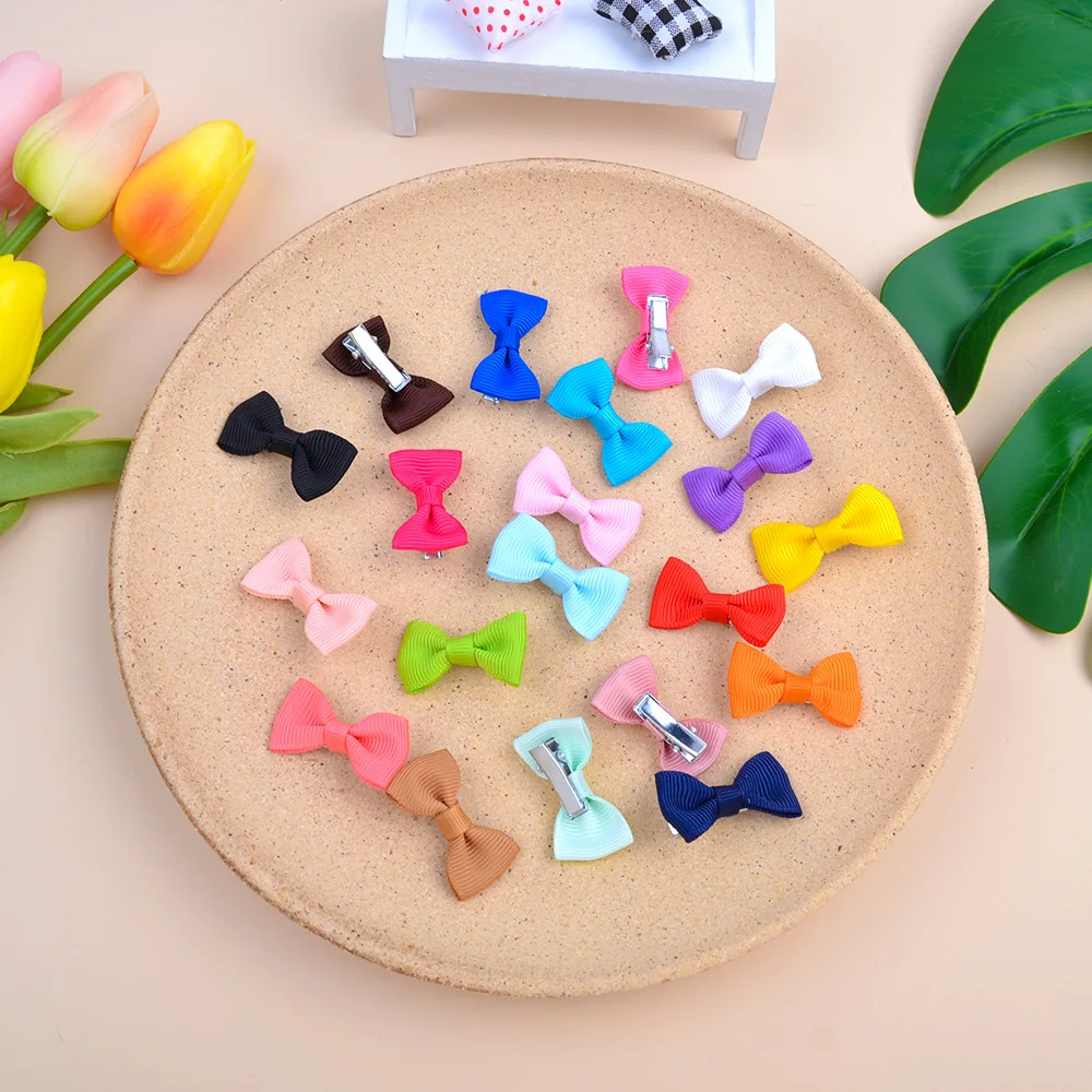 Free Shipping Mini candy color clip 20 solid color hair bow side clip pet hair accessories 385, Picture/custom
Free Shipping Mini candy color clip 20 solid color hair bow side clip pet hair accessories 385, Picture/custom