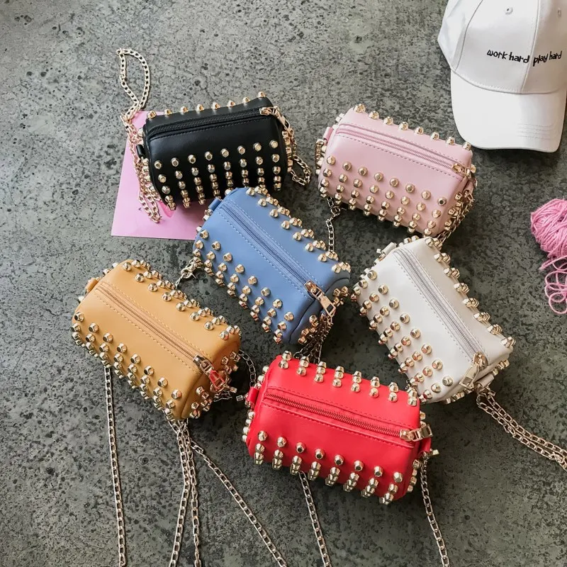 2020 Kids mini bags Baby Girl Rivet Cross-Body Handbags Girl Princess Chain Mini Shoulder Coin Purse, Customizable 
2020 Kids mini bags Baby Girl Rivet Cross-Body Handbags Girl Princess Chain Mini Shoulder Coin Purse, Customizable