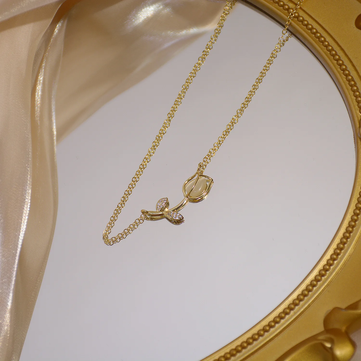 Luxury Simple High Quality Opal Rose Flower Necklace 18K Gold Rose Pendant Necklace For Girls
Luxury Simple High Quality Opal Rose Flower Necklace 18K Gold Rose Pendant Necklace For Girls