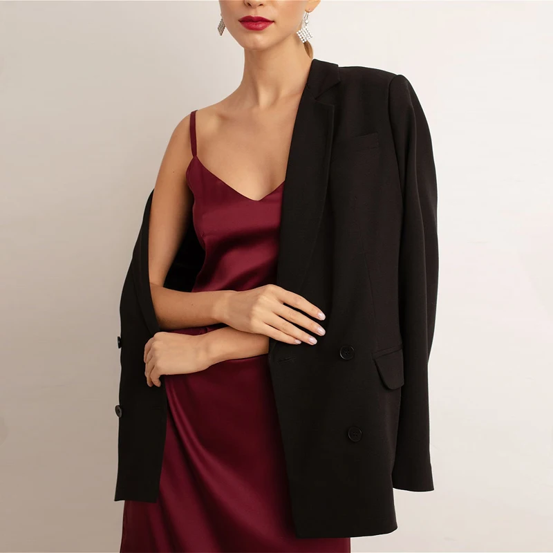 FreeShipping Sexy V Neck Spaghetti Strap Stain Dress Women Backless Party Dress Spring Summer New Elegant Fashion Solid Streetw
FreeShipping Sexy V Neck Spaghetti Strap Stain Dress Women Backless Party Dress Spring Summer New Elegant Fashion Solid Streetw