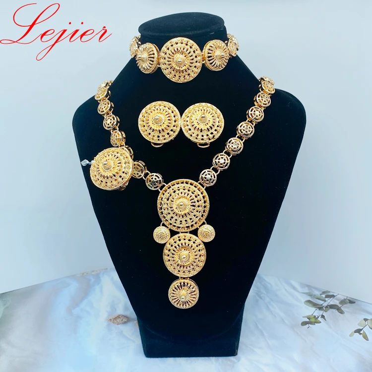 LEJIER senior deluxe suits beautiful 18 k gold-plated ring necklace bracelet earrings engagement party jewelry set
LEJIER senior deluxe suits beautiful 18 k gold-plated ring necklace bracelet earrings engagement party jewelry set
