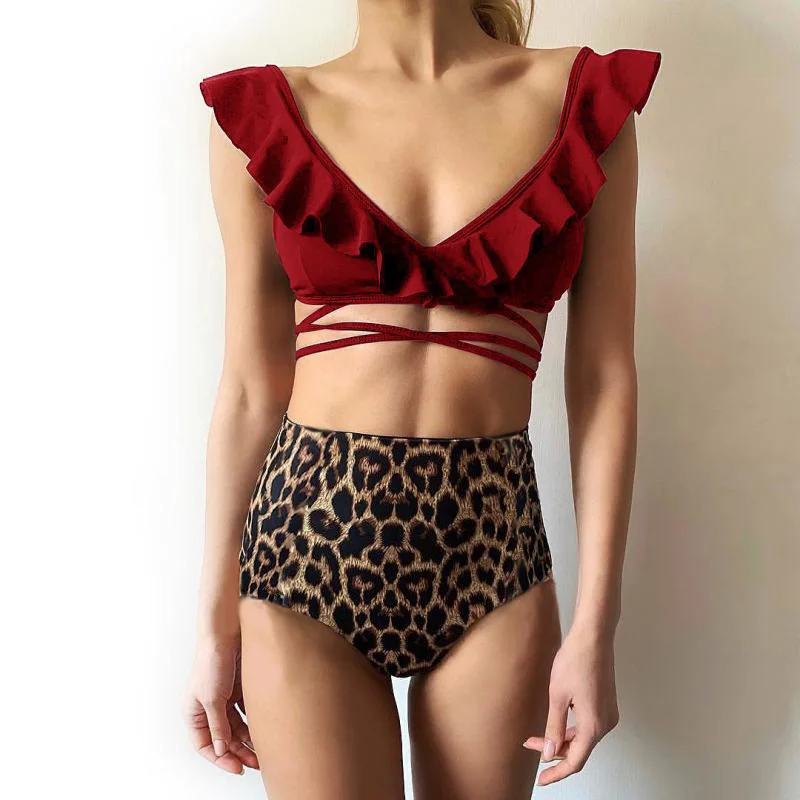 Explosive products Custom two pieces bikini big ruffle top and high waist pant swimsuit, Accept customized
Explosive products Custom two pieces bikini big ruffle top and high waist pant swimsuit, Accept customized
