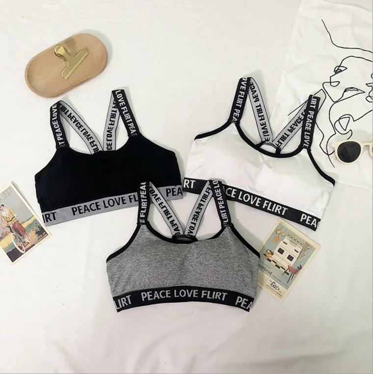 Amazon hot sale Yoga Wear Women Factory Sexy Fitness Custom Logo Seamless Sports Bra 
Amazon hot sale Yoga Wear Women Factory Sexy Fitness Custom Logo Seamless Sports Bra
