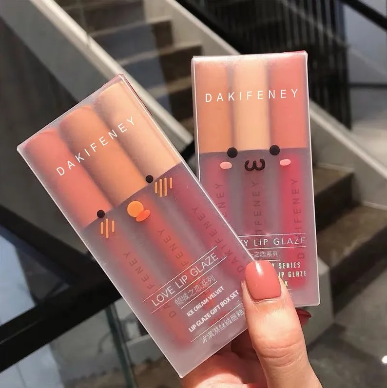 HERORANGE creative cigarette lip glaze set 3 colors/set lipstick matte long cosmetic original stick mineral lip glaze set
HERORANGE creative cigarette lip glaze set 3 colors/set lipstick matte long cosmetic original stick mineral lip glaze set