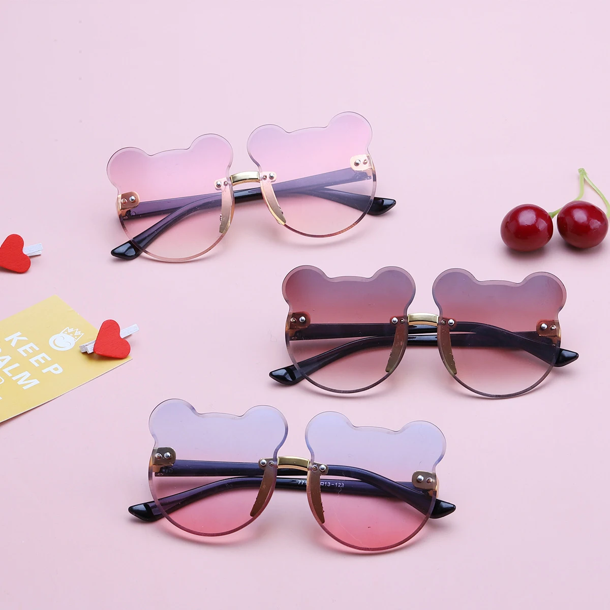 2021 Hot Sale Fashion Cute Style Cat Ear Kids Sunglasses Rimless Sunglasses 7713, 7 colors 
2021 Hot Sale Fashion Cute Style Cat Ear Kids Sunglasses Rimless Sunglasses 7713, 7 colors