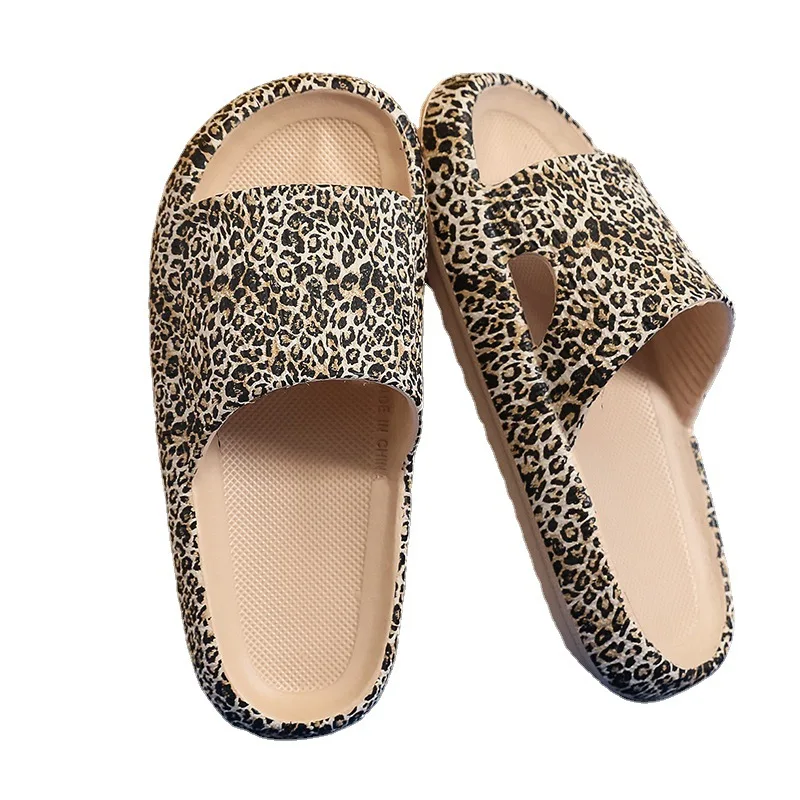 2022 Factory Light Weigh Summer Leopard Prints Women Men Rubber Indoor EVA Sole Japanese Cheetah Slides Slippers
2022 Factory Light Weigh Summer Leopard Prints Women Men Rubber Indoor EVA Sole Japanese Cheetah Slides Slippers