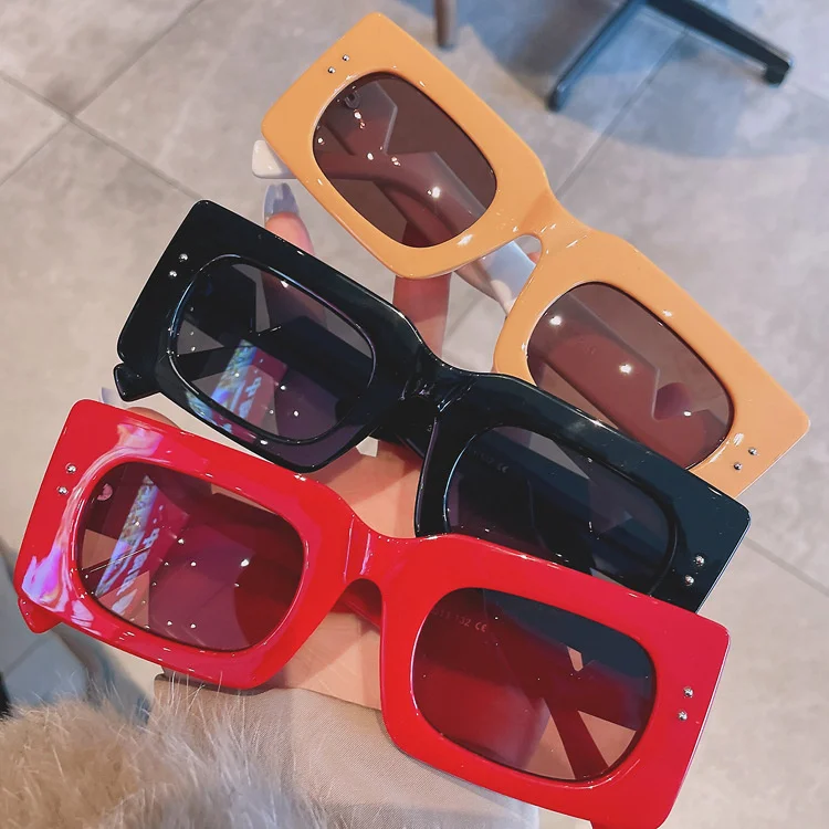 

2022 Retro small rectangle sunglasses women rimless square sun glasses Gradient UV400 Frameless Out door street Beat Eyewears, Mix color or custom colors