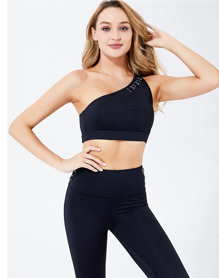 wholesale one shoulder womens yoga clothing set sports bra set yoga pants workout one shoulder fitness sports bra set, Black & purple
wholesale one shoulder womens yoga clothing set sports bra set yoga pants workout one shoulder fitness sports bra set, Black & purple