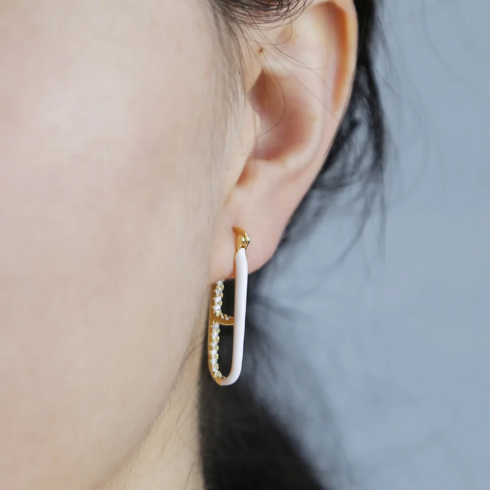 2021 new arrival top quality Colorful fashion women jewelry Neon enamel red green yellow white colors geometric cz hoop earring
2021 new arrival top quality Colorful fashion women jewelry Neon enamel red green yellow white colors geometric cz hoop earring