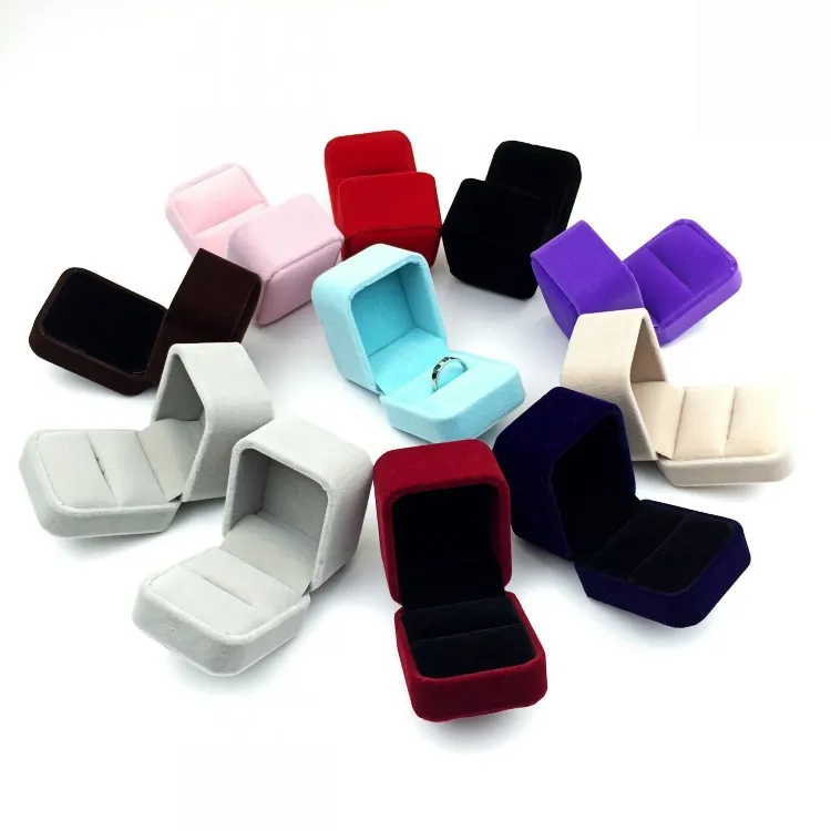 CAOSHI Jewelry Gift Box Square Rings Packaging Display Portable Travel Case Velvet Ring Box Ring Jewelry Box, As picture
CAOSHI Jewelry Gift Box Square Rings Packaging Display Portable Travel Case Velvet Ring Box Ring Jewelry Box, As picture