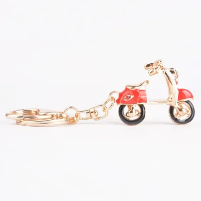 New red blue pink locomotive electric car alloy keychain girl fashion bag exquisite pendant pendant
New red blue pink locomotive electric car alloy keychain girl fashion bag exquisite pendant pendant