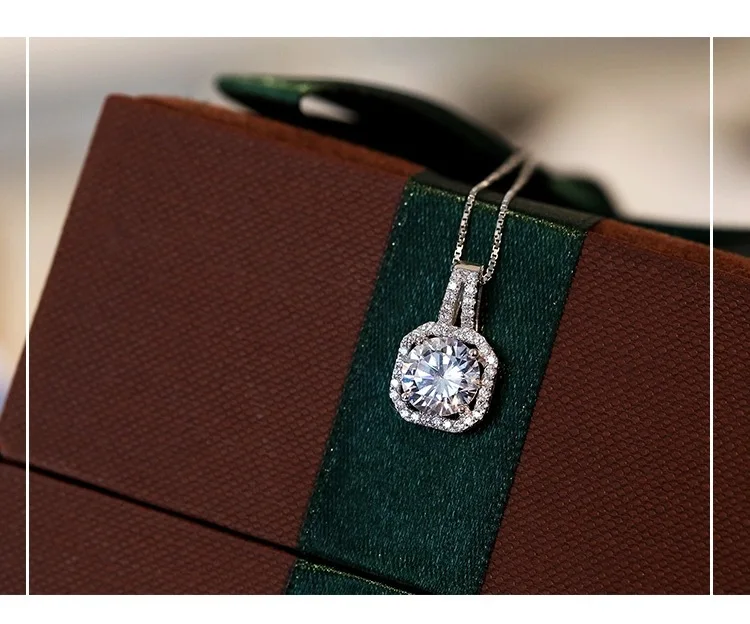 Luxury Minimalist Bling Cushion Cut Cubic Zirconia CZ Pendant Necklaces 925 Sterling Silver Geometric Square Zircon Necklaces
Luxury Minimalist Bling Cushion Cut Cubic Zirconia CZ Pendant Necklaces 925 Sterling Silver Geometric Square Zircon Necklaces
