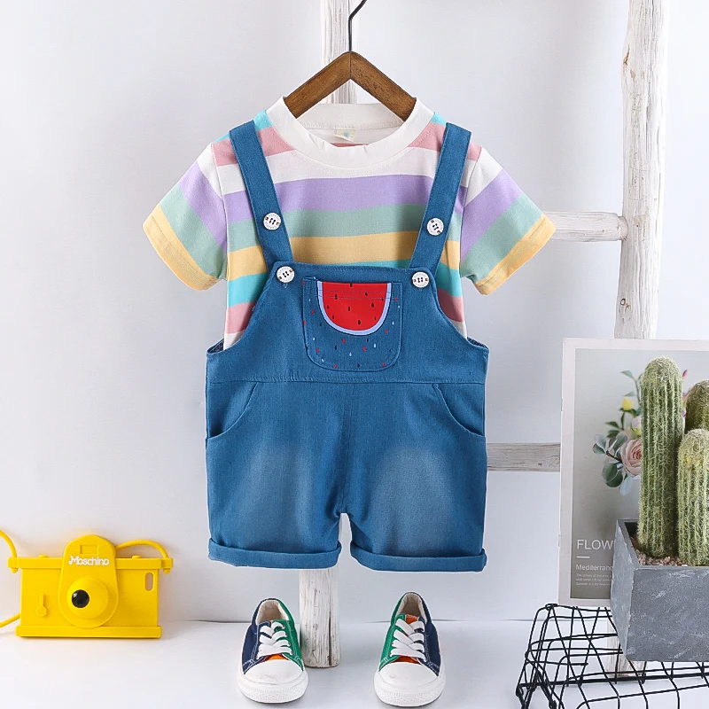 Children's clothing wholesale 2021 new girl striped round neck T-shirt top and strap blue denim shorts summer 2-piece suit, Picture
Children's clothing wholesale 2021 new girl striped round neck T-shirt top and strap blue denim shorts summer 2-piece suit, Picture