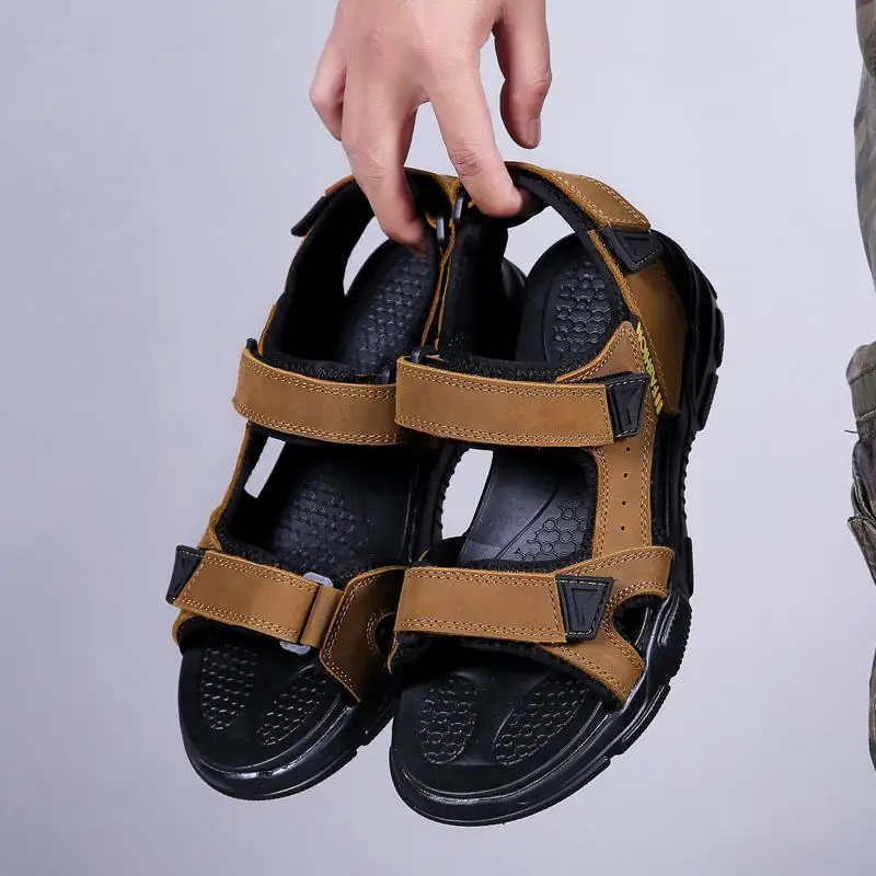 Summer Leisure Mens Beach Sandals Fashion Sandals The Big Yards Men's Sandals Hot Sale 2020 New High Quality Leather Size 38-47
Summer Leisure Mens Beach Sandals Fashion Sandals The Big Yards Men's Sandals Hot Sale 2020 New High Quality Leather Size 38-47