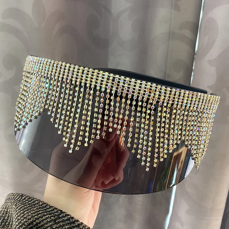 DCOPTICAL One Piece Sunglasses Face Shield Glasses Diamond Women Luxury Street Snap Big Frame Sunhat Sunglasses
DCOPTICAL One Piece Sunglasses Face Shield Glasses Diamond Women Luxury Street Snap Big Frame Sunhat Sunglasses
