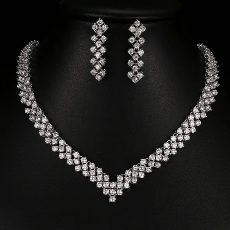 Silver Zircon Roman II earring necklace with simple and stylish women necklaces and earrings sets, White
Silver Zircon Roman II earring necklace with simple and stylish women necklaces and earrings sets, White