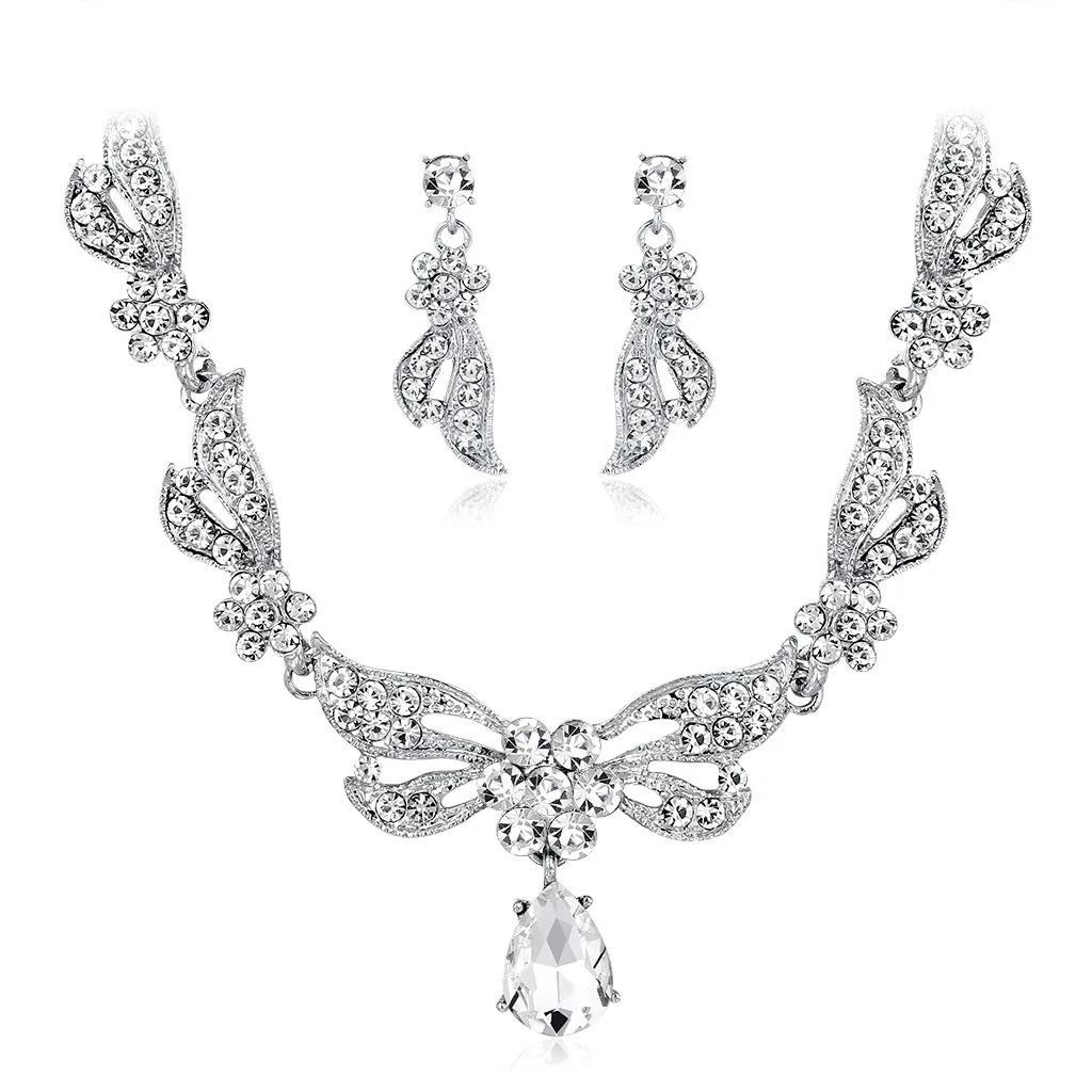 Wholesale Bridal Fashion High Quality Crystal Necklace and Earrings Two-piece Jewelry Set Luxurious Gifts
Wholesale Bridal Fashion High Quality Crystal Necklace and Earrings Two-piece Jewelry Set Luxurious Gifts
