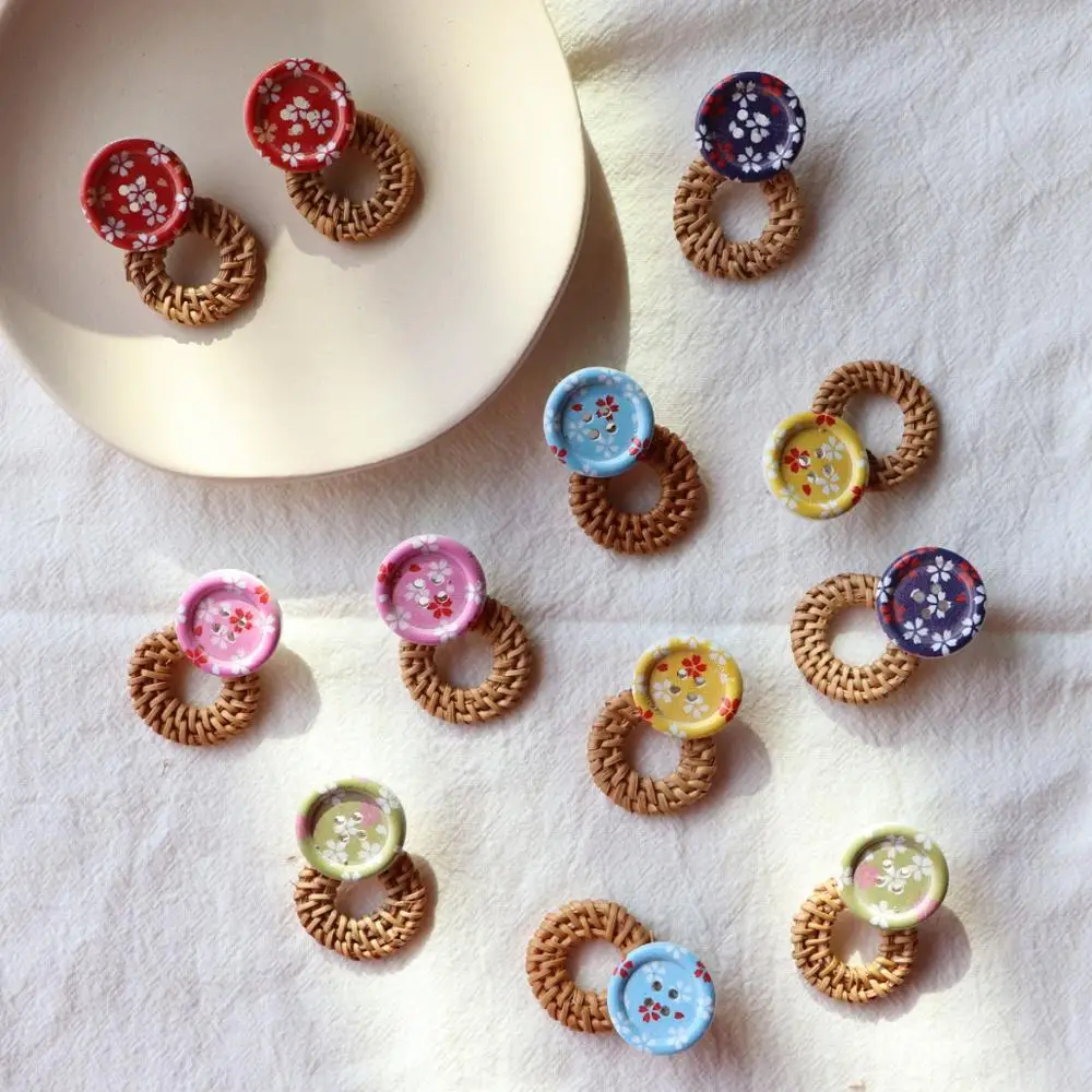 Rattan bamboo geometric earrings female models color buttons wooden earrings fashion jewelry gifts, Colorful
Rattan bamboo geometric earrings female models color buttons wooden earrings fashion jewelry gifts, Colorful