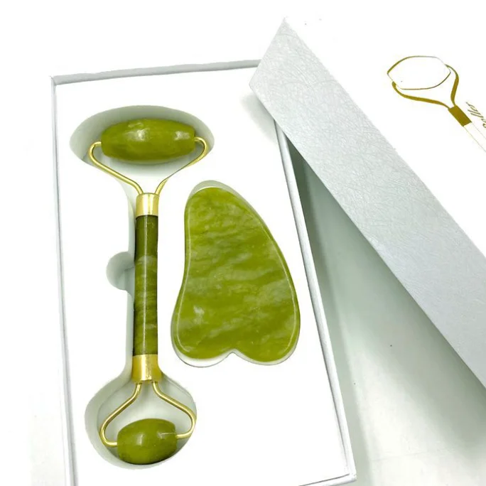 Hot selling 100% natural anti-aging high quality green jade face massage tool jade roller gua sha set
Hot selling 100% natural anti-aging high quality green jade face massage tool jade roller gua sha set