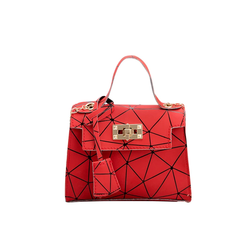 2021 high quality folding single color heart lock S.IKRR designer bags crossbody bag
2021 high quality folding single color heart lock S.IKRR designer bags crossbody bag