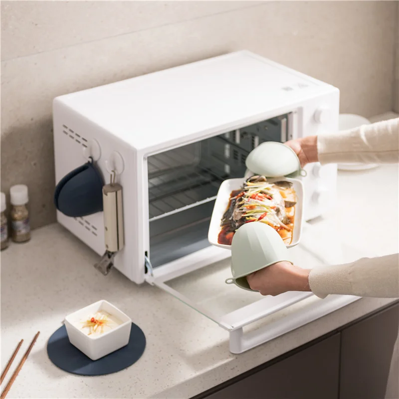 Amazon Hot Sale Kitchen Cooking Heat Resistance Pot Holder Oven Gloves Pot Holders for Kitchen
Amazon Hot Sale Kitchen Cooking Heat Resistance Pot Holder Oven Gloves Pot Holders for Kitchen