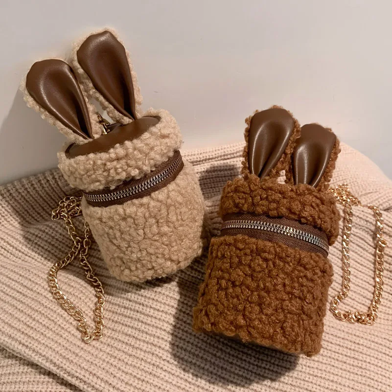 Wholesale handbags for women luxury new mini bags designer lipstick Messenger Bags fashion rabbit ear decoration sling bag
Wholesale handbags for women luxury new mini bags designer lipstick Messenger Bags fashion rabbit ear decoration sling bag