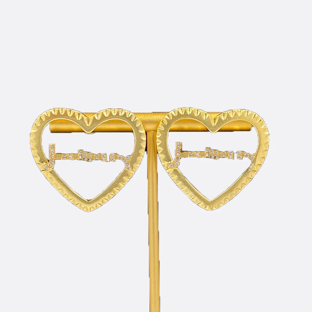 Heart Diamond Gold Stud Earrings Shining Women Hallowed Out Heart Jewelry Earrings Stylish Gift Women's Accessories Earring
Heart Diamond Gold Stud Earrings Shining Women Hallowed Out Heart Jewelry Earrings Stylish Gift Women's Accessories Earring
