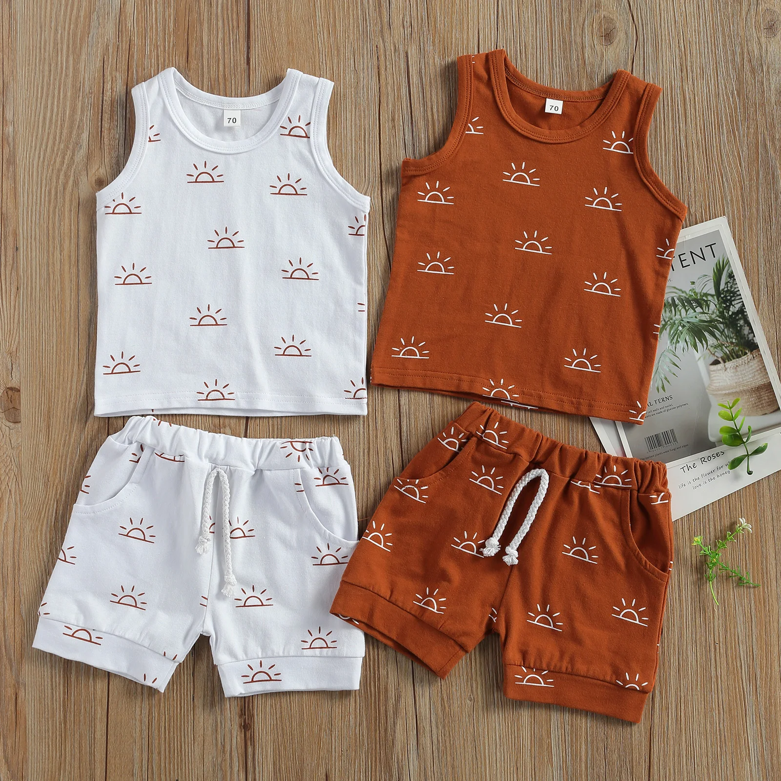 Summer Toddler Kids Clothes Sunrise Print Tank Top Pocket Short Pants Outfits Baby Boys girls Clothing sets, Photo showed and customized color
Summer Toddler Kids Clothes Sunrise Print Tank Top Pocket Short Pants Outfits Baby Boys girls Clothing sets, Photo showed and customized color