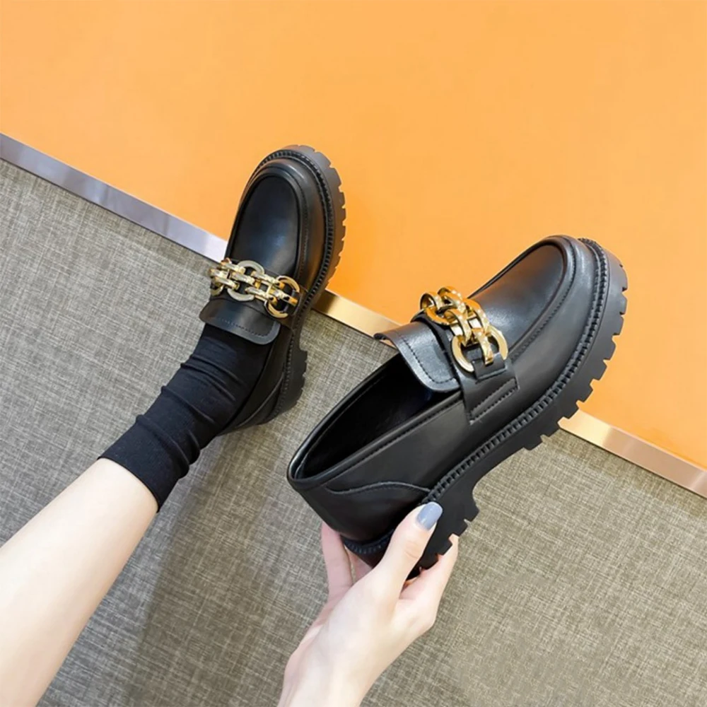 Ladies Trendy British Style Flat Leather Fashion Casual Sneakers Casual Women'S Fashion Sneakers, Black
Ladies Trendy British Style Flat Leather Fashion Casual Sneakers Casual Women'S Fashion Sneakers, Black