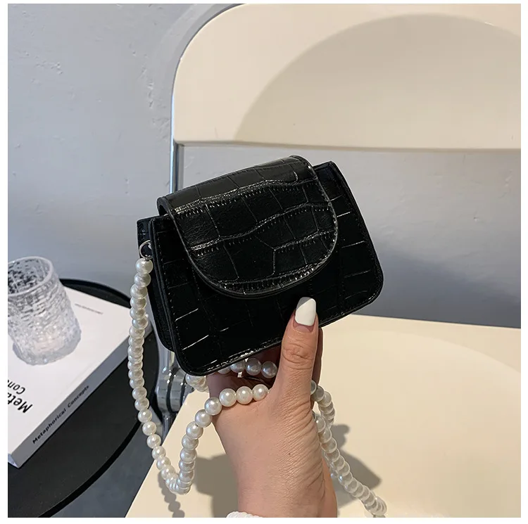 2021 New summer mini alligator pearl long chain snap shoulder change purse girls shopping date handbags, 4 colors
2021 New summer mini alligator pearl long chain snap shoulder change purse girls shopping date handbags, 4 colors