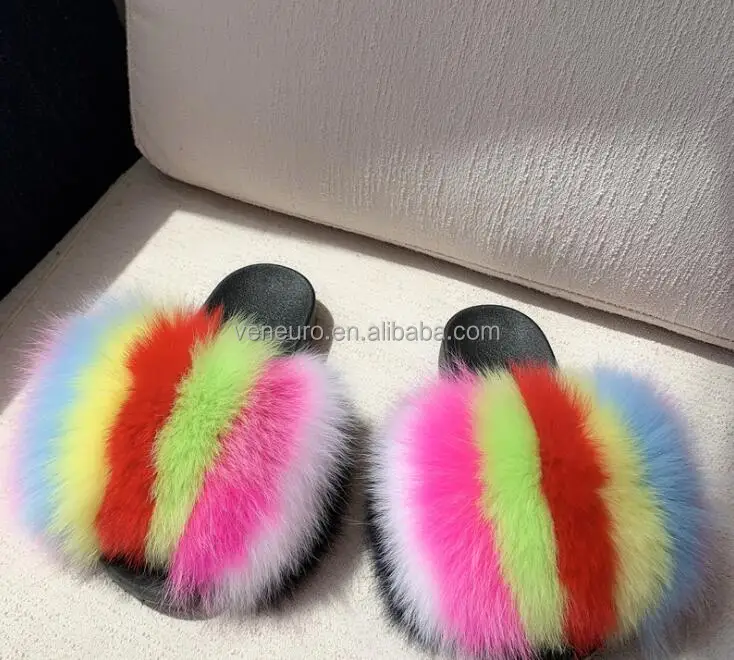 Indoor or outdoor women OEM black flat soles fluffy fox fur slides fashion rainbow colorful fur slippers, Customized color
Indoor or outdoor women OEM black flat soles fluffy fox fur slides fashion rainbow colorful fur slippers, Customized color