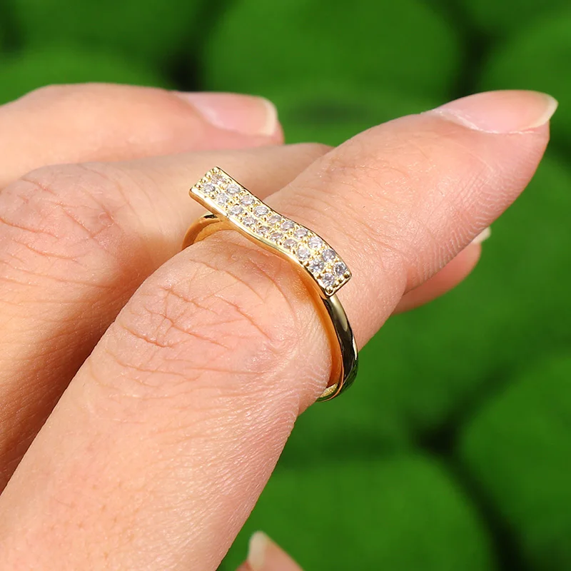 European Style Simple Cubic Zirconia CZ Bar Gold Rings Real Gold Plated Open Adjustable Zircon Finger Rings
European Style Simple Cubic Zirconia CZ Bar Gold Rings Real Gold Plated Open Adjustable Zircon Finger Rings