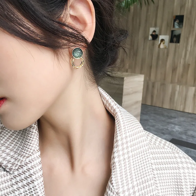 Fashion Geometric Tassel Earings Jewelry Women Gold Plated Stud Earrings Gold Earrings
Fashion Geometric Tassel Earings Jewelry Women Gold Plated Stud Earrings Gold Earrings