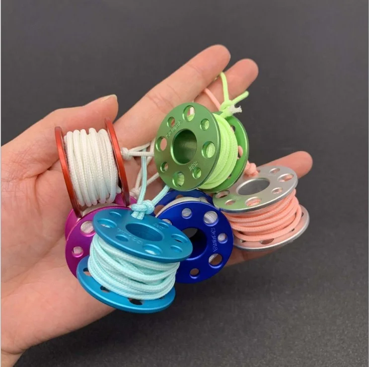 Scuba Diving Mini Diving Reel Model With Noctilucent Line, Pink,silver,green and blue
Scuba Diving Mini Diving Reel Model With Noctilucent Line, Pink,silver,green and blue
