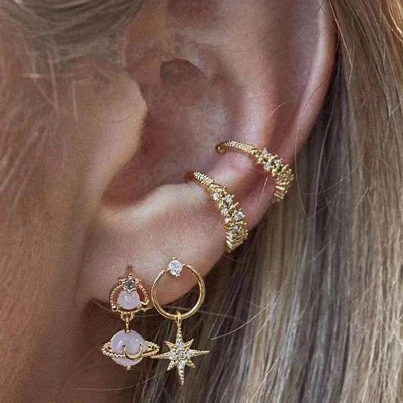 Fashion Elegant Irregular Gold plated Metal Pearl Stud Earrings Geometric Round Knot Star Earrings Gift Jewelry
Fashion Elegant Irregular Gold plated Metal Pearl Stud Earrings Geometric Round Knot Star Earrings Gift Jewelry